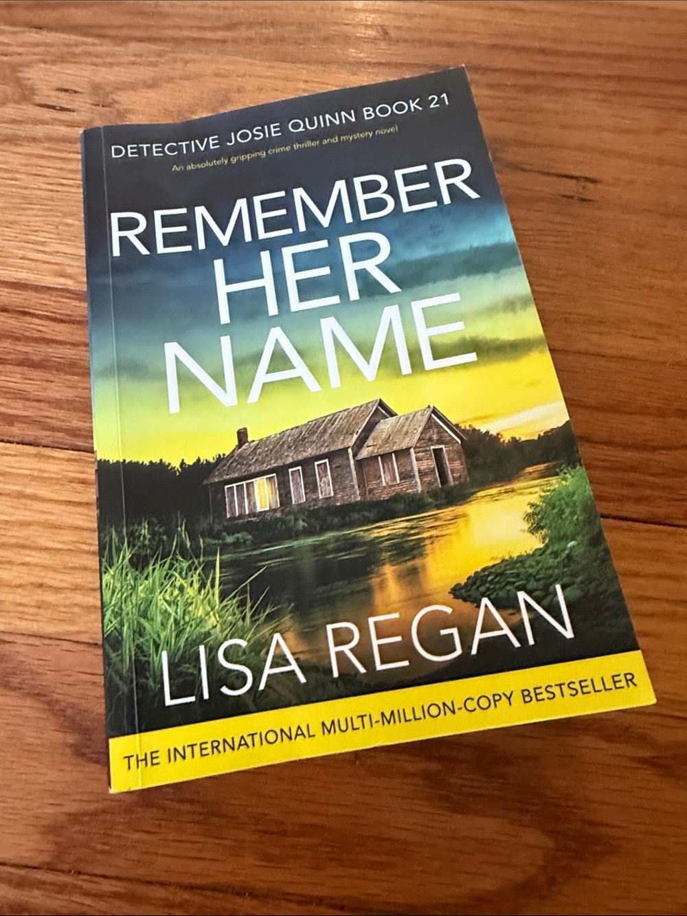 "Remember Her Name" Bestseller by Lisa Regan